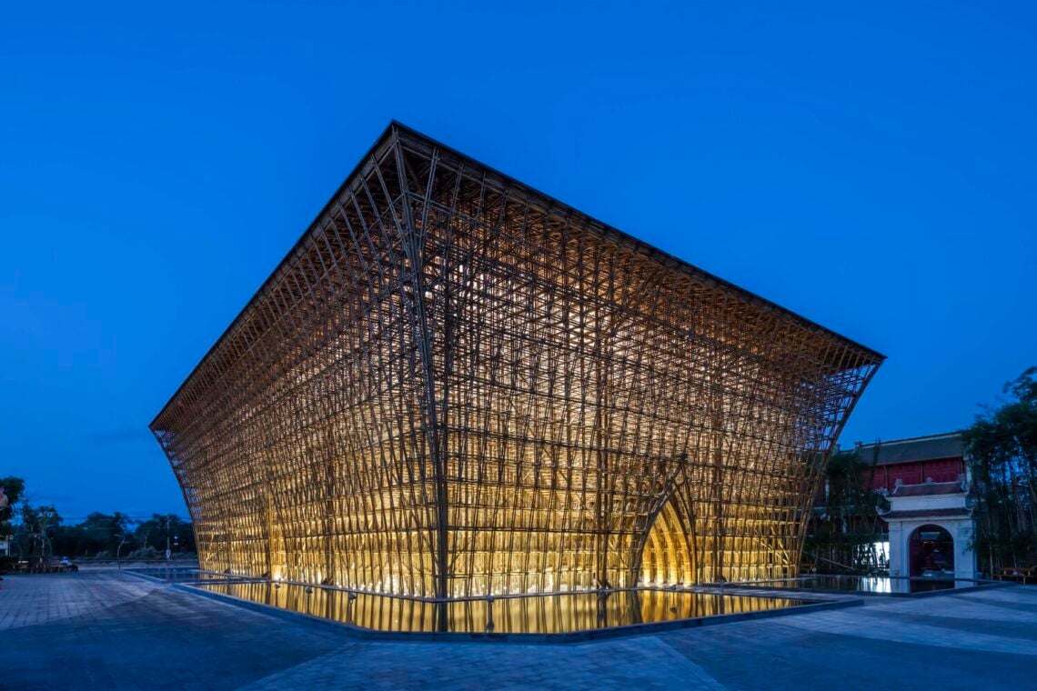 Grand World Phu Quoc Welcome Center / VTN Architects