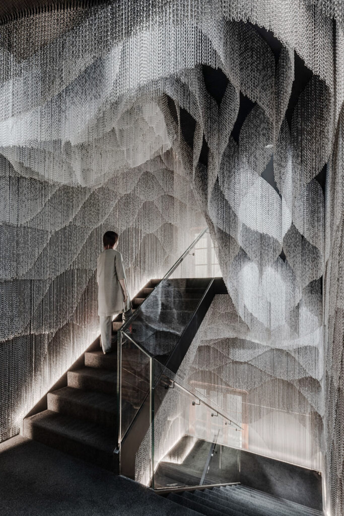 New Interior for Casa Batlló Stairs & Atrium / Kengo Kuma & Associates