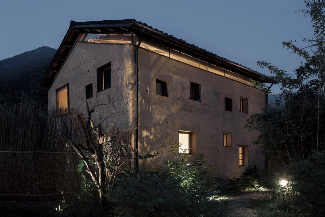 Floating Cloud Township Villa / More Design Office