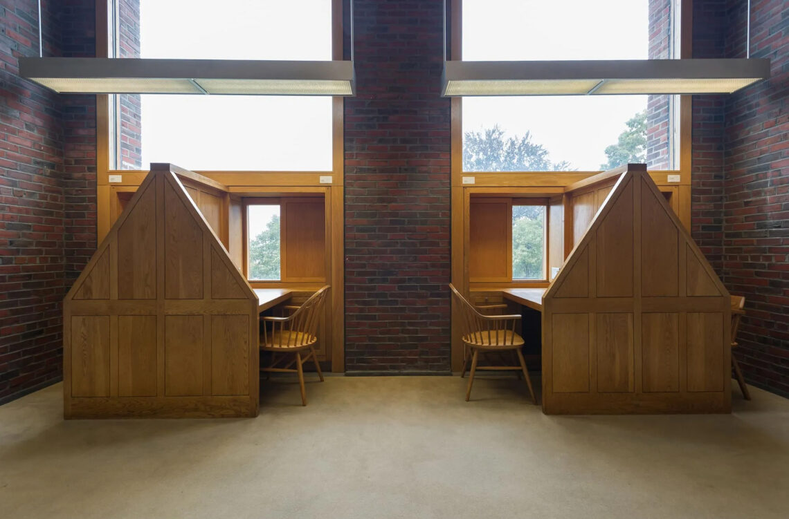 Phillips exeter academy library / louis kahn | classics on architecture lab