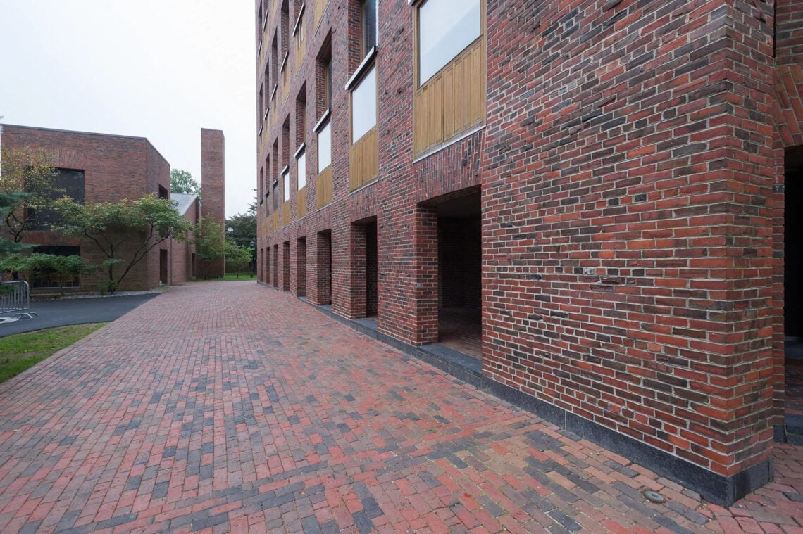 Phillips exeter academy library / louis kahn | classics on architecture lab