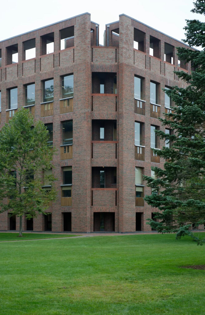 Phillips exeter academy library / louis kahn | classics on architecture lab