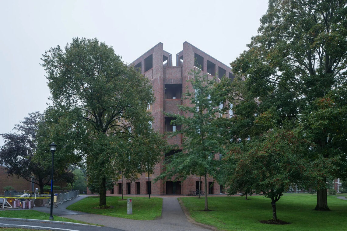 Phillips exeter academy library / louis kahn | classics on architecture lab