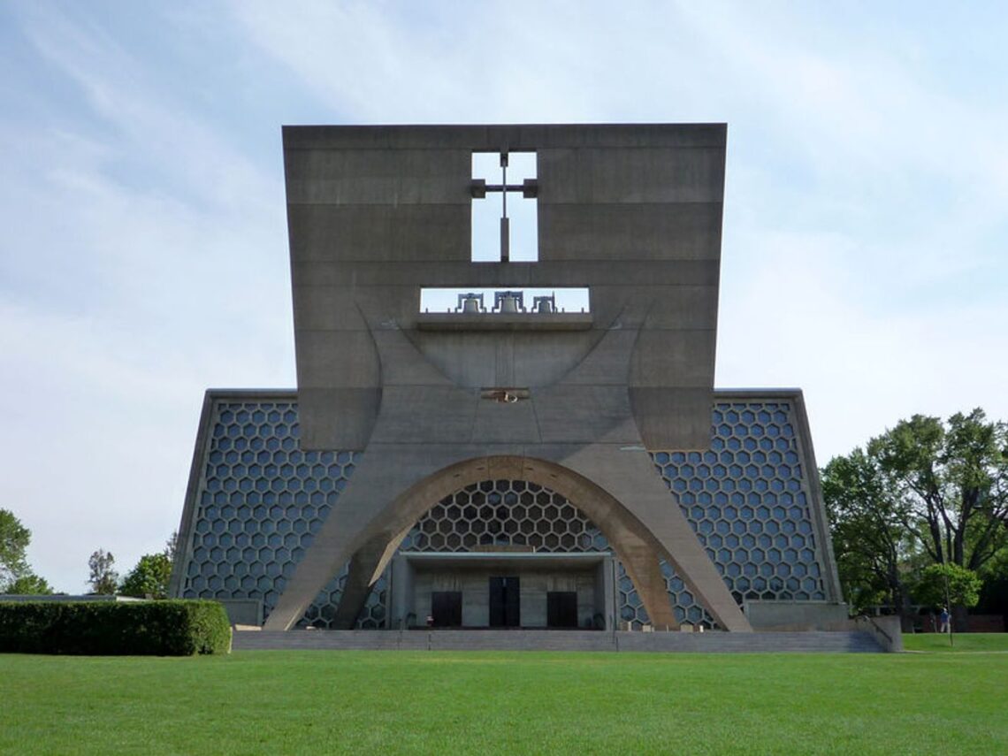 St. John's Abbey Church / Marcel Breuer | Classics on Architecture Lab