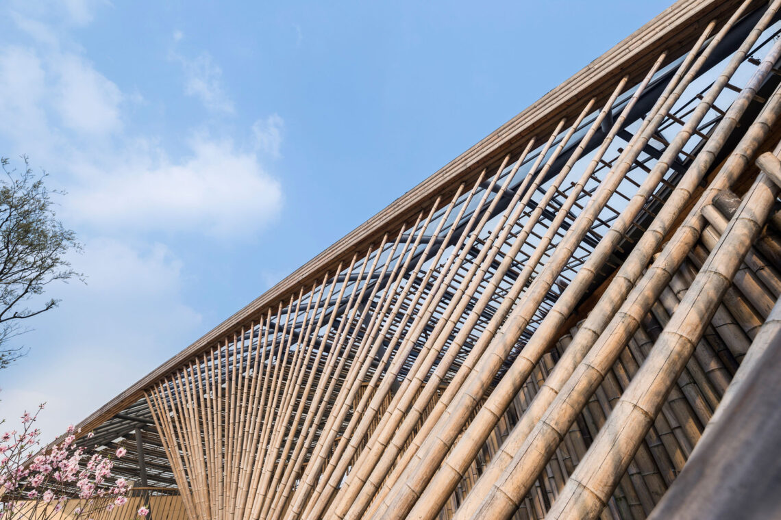 New Pastoralism Lecture Hall / SYN Architects China