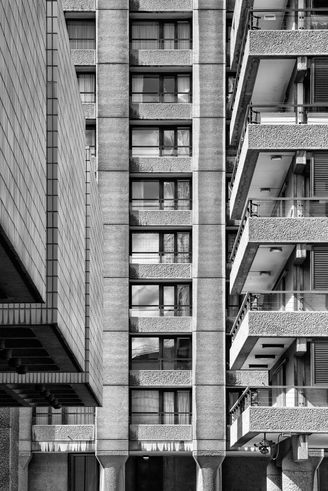 The Barbican Estate / Chamberlin, Powell and Bon Architects | Classics on Architecture Lab