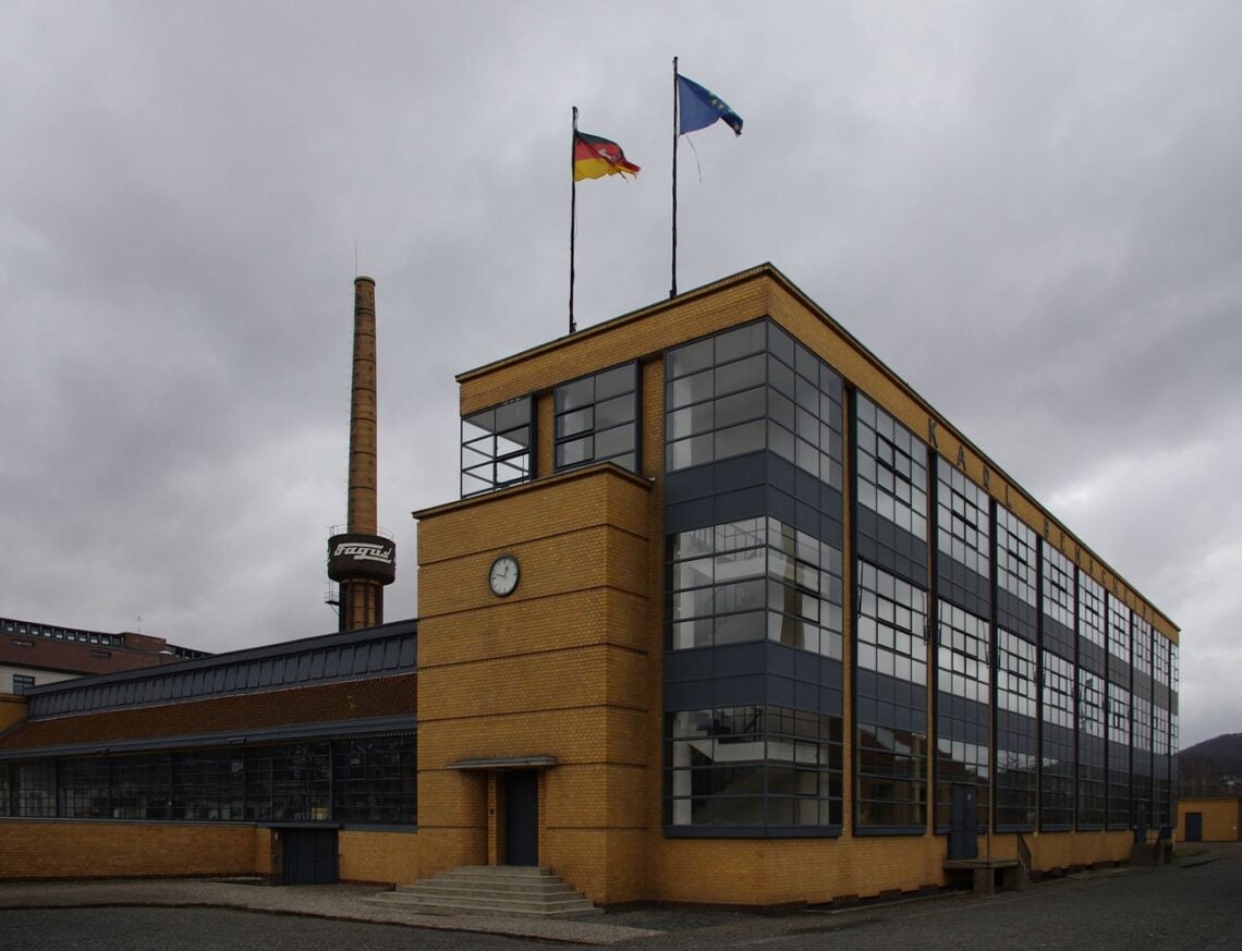 Fagus Factory / Walter Gropius + Adolf Meyer | Classics on Architecture Lab