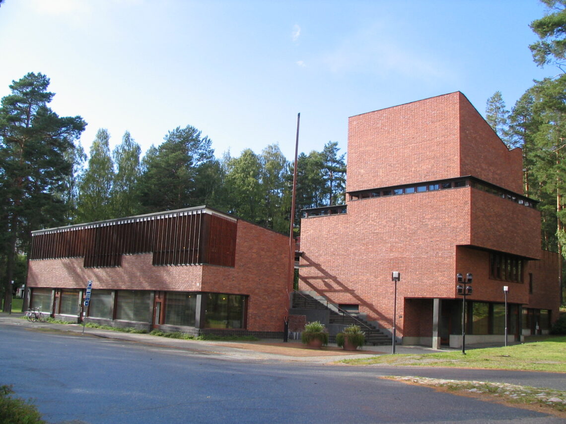 Säynätsalo Town Hall / Alvar Aalto | Classics on Architecture Lab