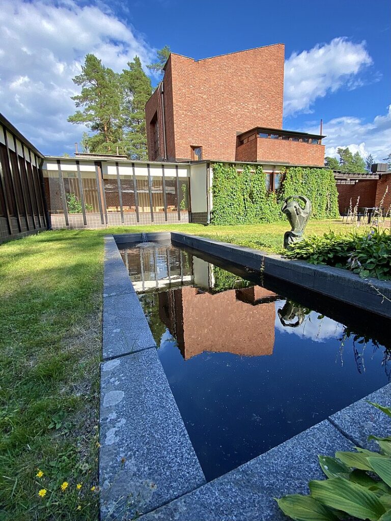 Säynätsalo Town Hall / Alvar Aalto | Classics on Architecture Lab