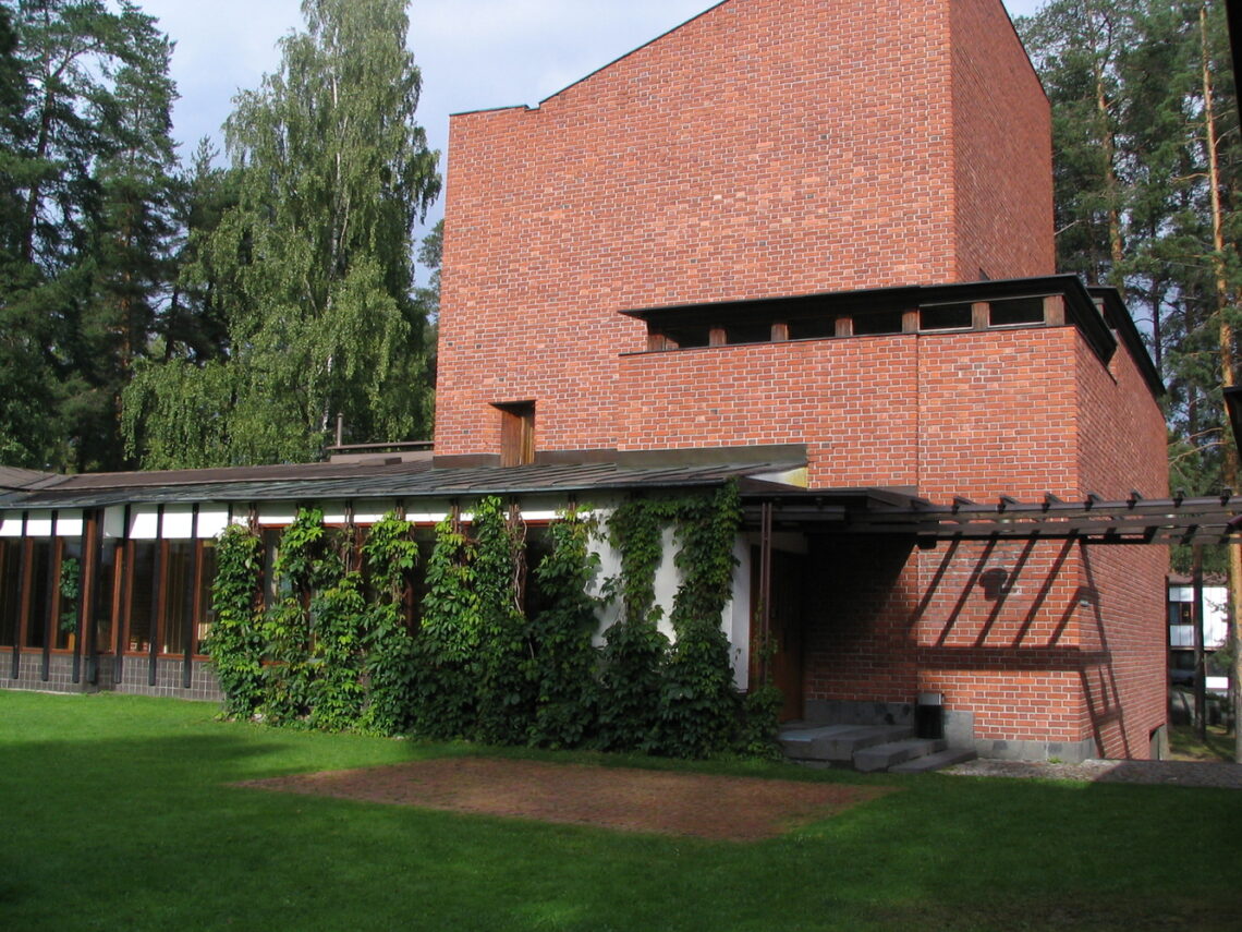 Säynätsalo Town Hall / Alvar Aalto | Classics on Architecture Lab