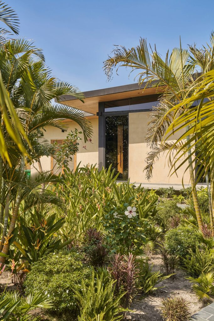 Bioclimatic Tropical Villa in Vietnam / T3 Architects + Kanopea Architecture Studio